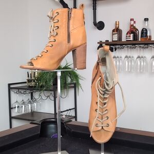 Jeffrey Campbell x Free People Palermo Lace Up Peep Toe Booties Tan Leather 7.5